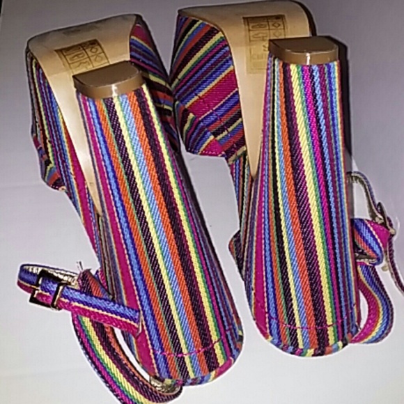 YOKI Kelly Fuchsia Guatemala Striped Platform 9 - Picture 5 of 6